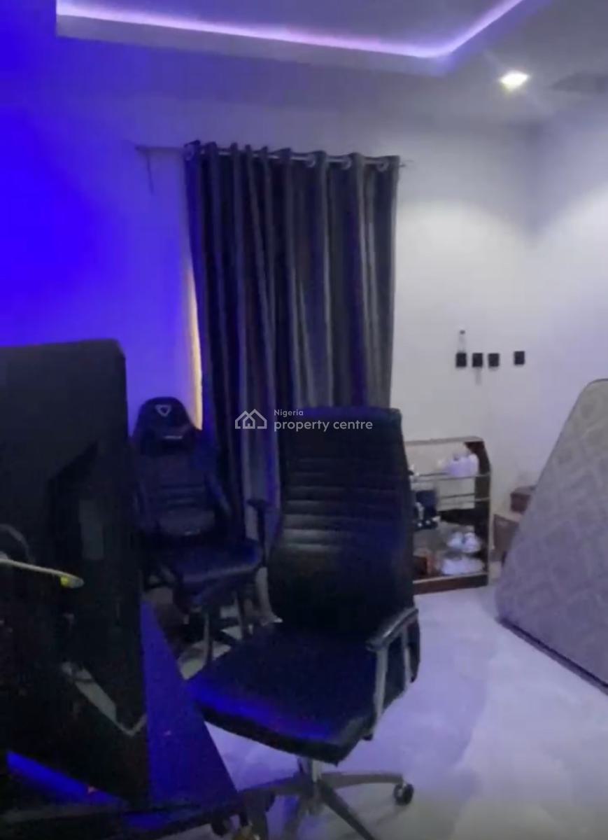 Luxury Furnished Clean 2bedroom , Tarr, Tarred Rd, Katampe, Abuja, Flat / Apartment for Rent