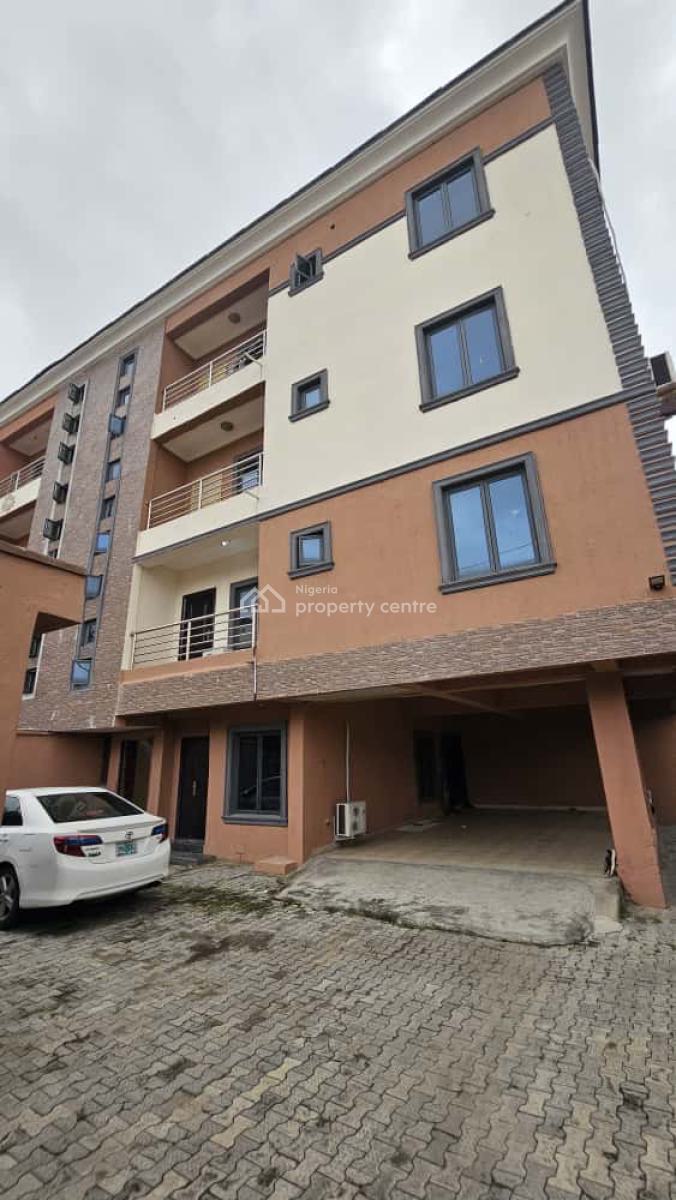 2 Bedroom Apartment with a Bq, Lekki Phase 1, Lekki, Lagos, Flat / Apartment for Rent