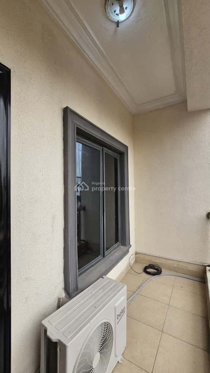 2 Bedroom Apartment with a Bq, Lekki Phase 1, Lekki, Lagos, Flat / Apartment for Rent