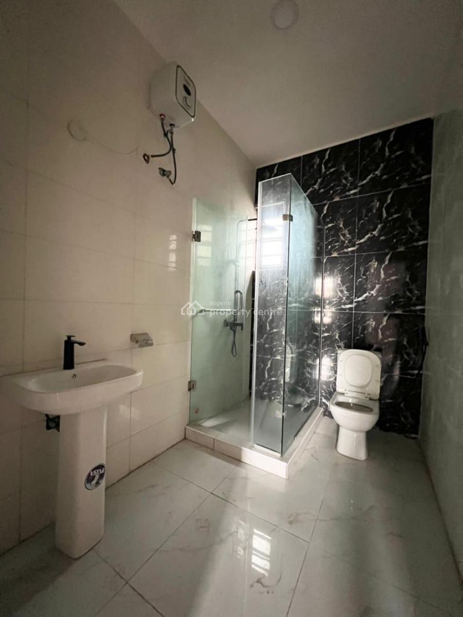Newly Built Spacious 1bedroom Service Apartment, Orchid Road, Lekki, Lagos, Flat / Apartment for Sale