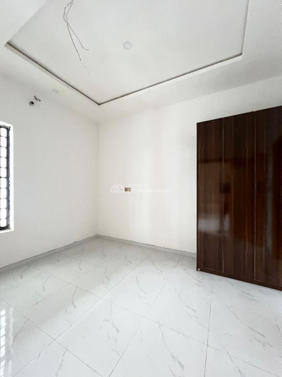 Newly Built Spacious 1bedroom Service Apartment, Orchid Road, Lekki, Lagos, Flat / Apartment for Sale