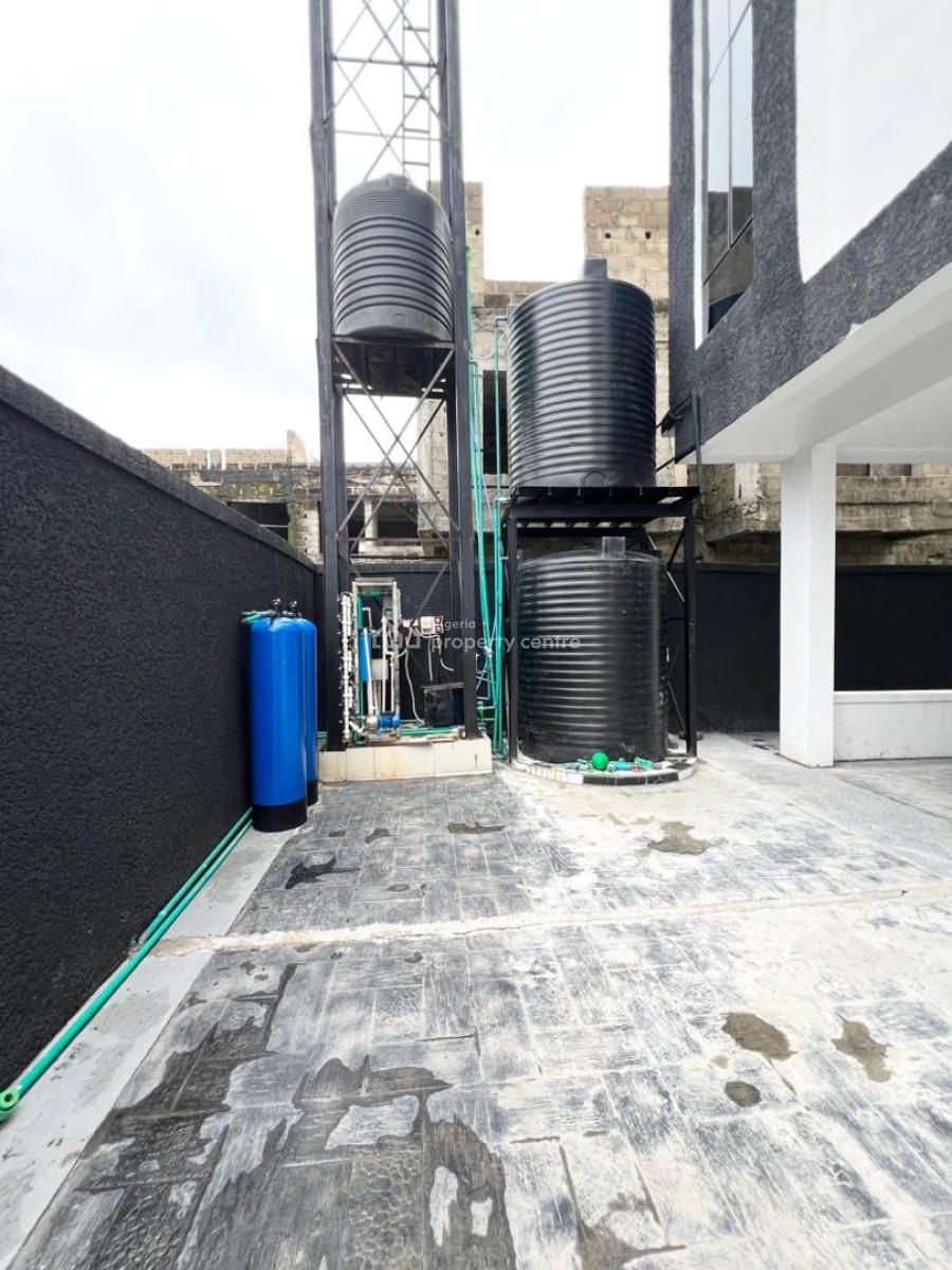 Newly Built Spacious 1bedroom Service Apartment, Orchid Road, Lekki, Lagos, Flat / Apartment for Sale