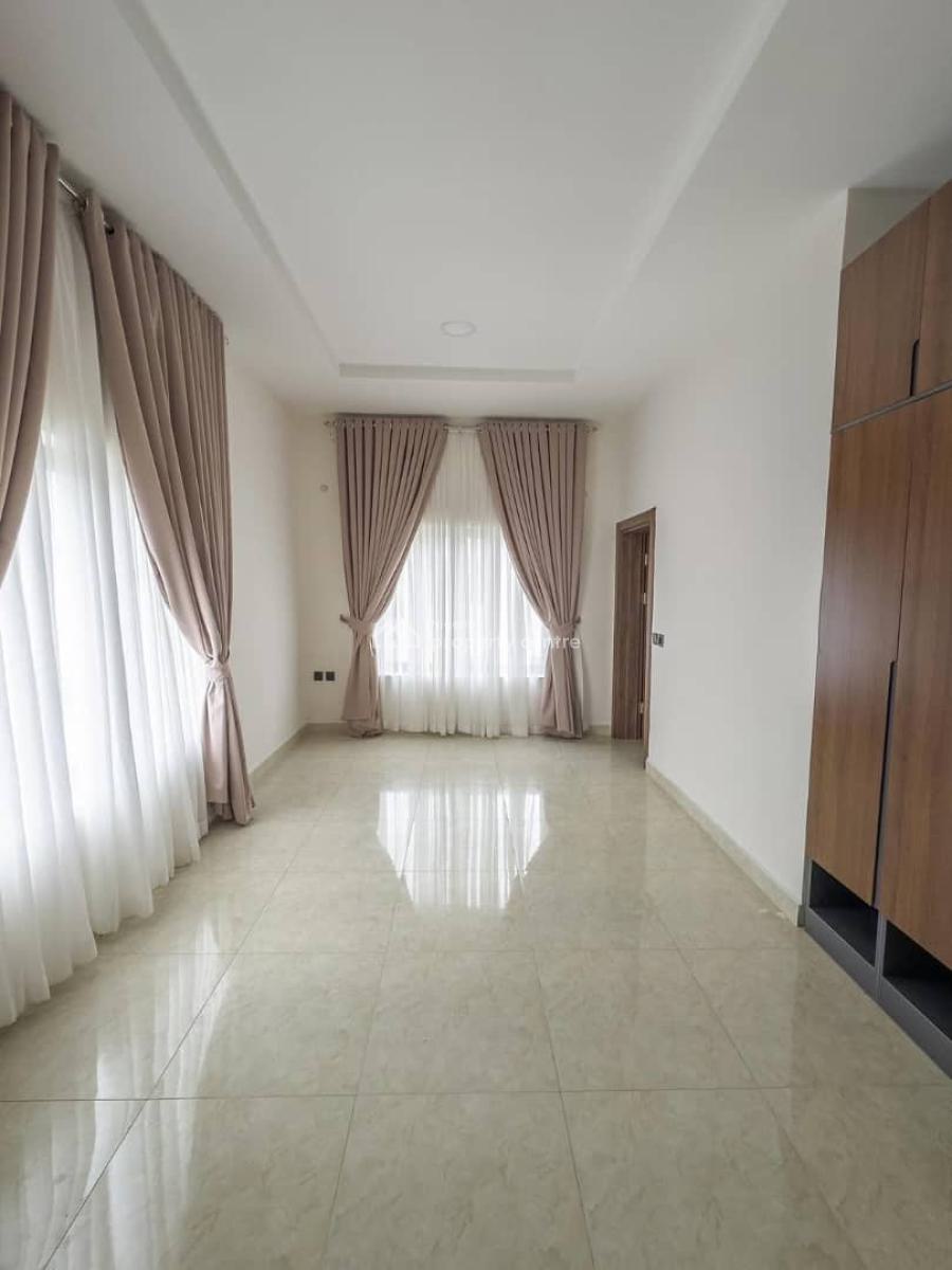 Nearly Used 5 Bedroom Semi-detached Duplex with Bq, Mabushi, Mabushi, Abuja, Semi-detached Duplex for Sale