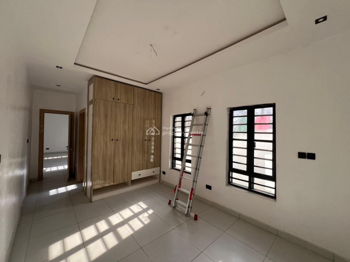 1 Bedroom Apartment, Ologolo, Lekki Lagos, Lekki, Lagos, Flat / Apartment for Sale