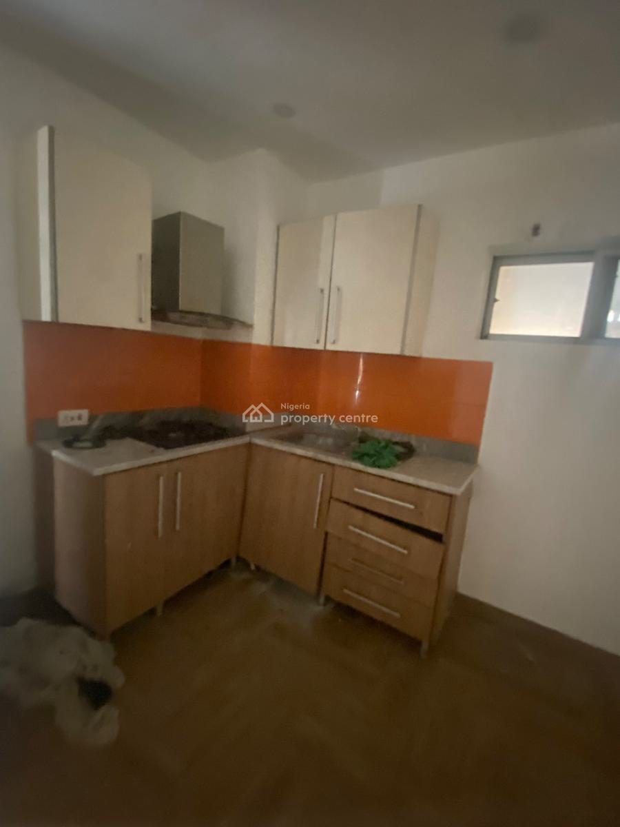 1 Bedroom Apartment in Prime Location, Agungi, Lekki, Lagos, Flat / Apartment for Rent