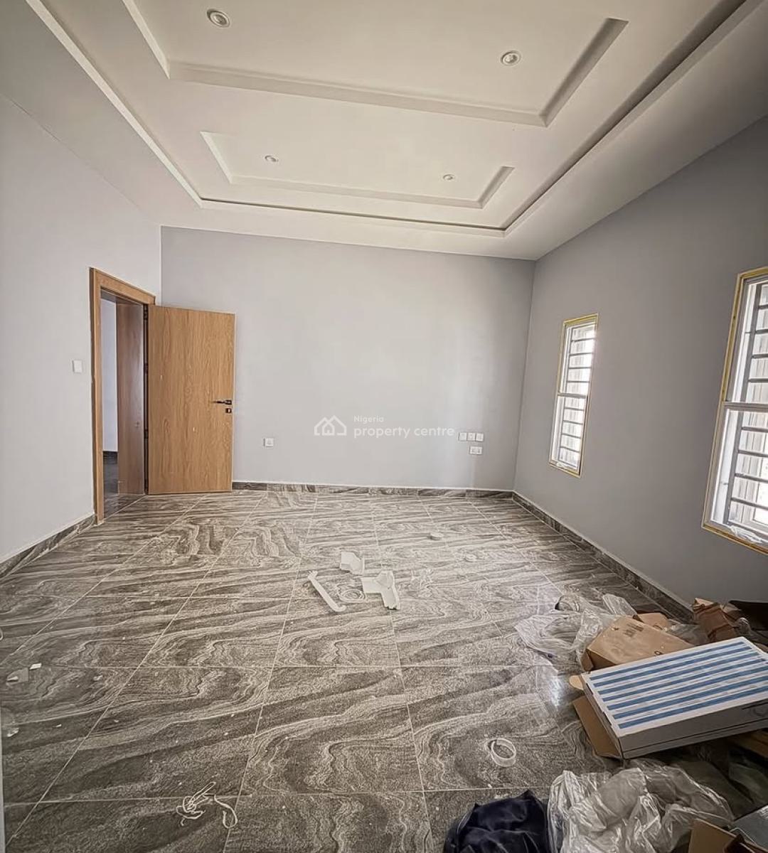 Exclusive New 3-bedroom Apartment +boys Quarters, Wuye, Abuja, Flat / Apartment for Sale