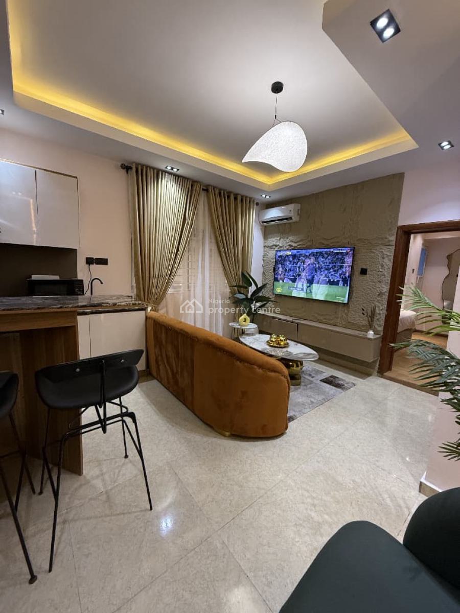 Luxury 1-bedroom Apartment, Off Admiralty, Lekki Phase 1, Lekki, Lagos, Flat / Apartment Short Let