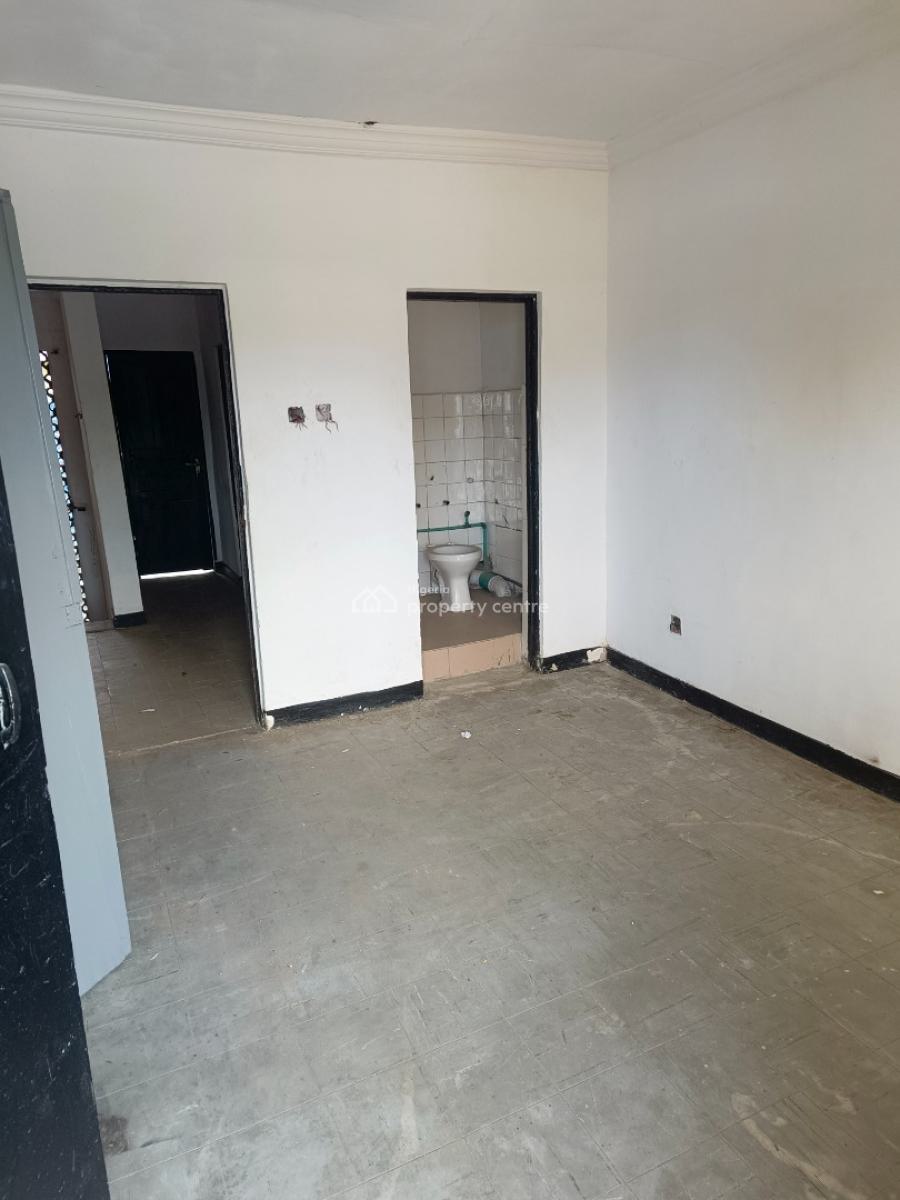 5 Bedrooms Semi Detached Duplex, Festac, Amuwo Odofin, Lagos, Detached Duplex for Rent