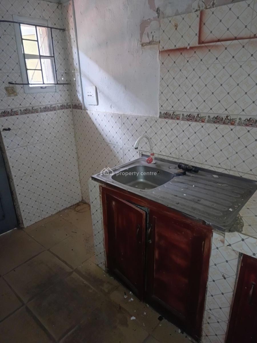 5 Bedrooms Semi Detached Duplex, Festac, Amuwo Odofin, Lagos, Detached Duplex for Rent