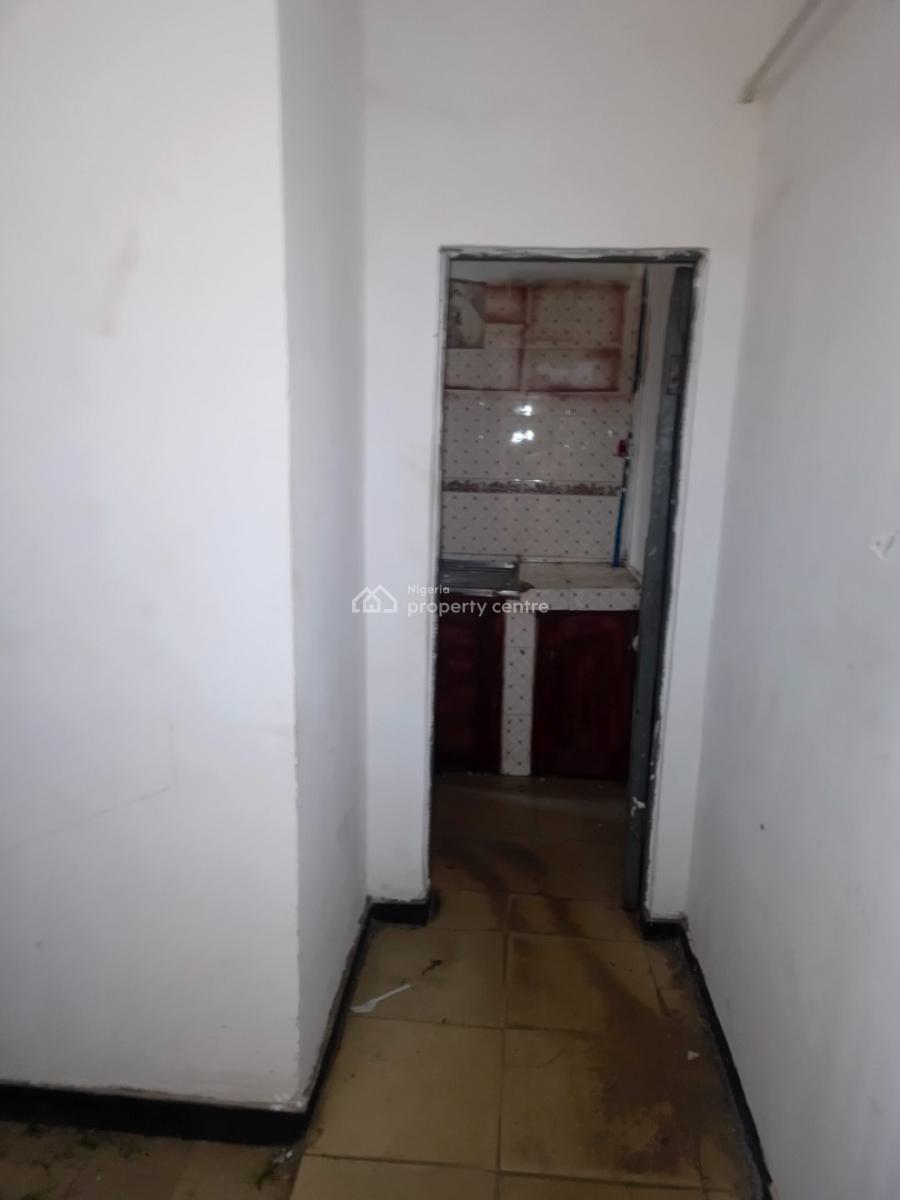 5 Bedrooms Semi Detached Duplex, Festac, Amuwo Odofin, Lagos, Detached Duplex for Rent