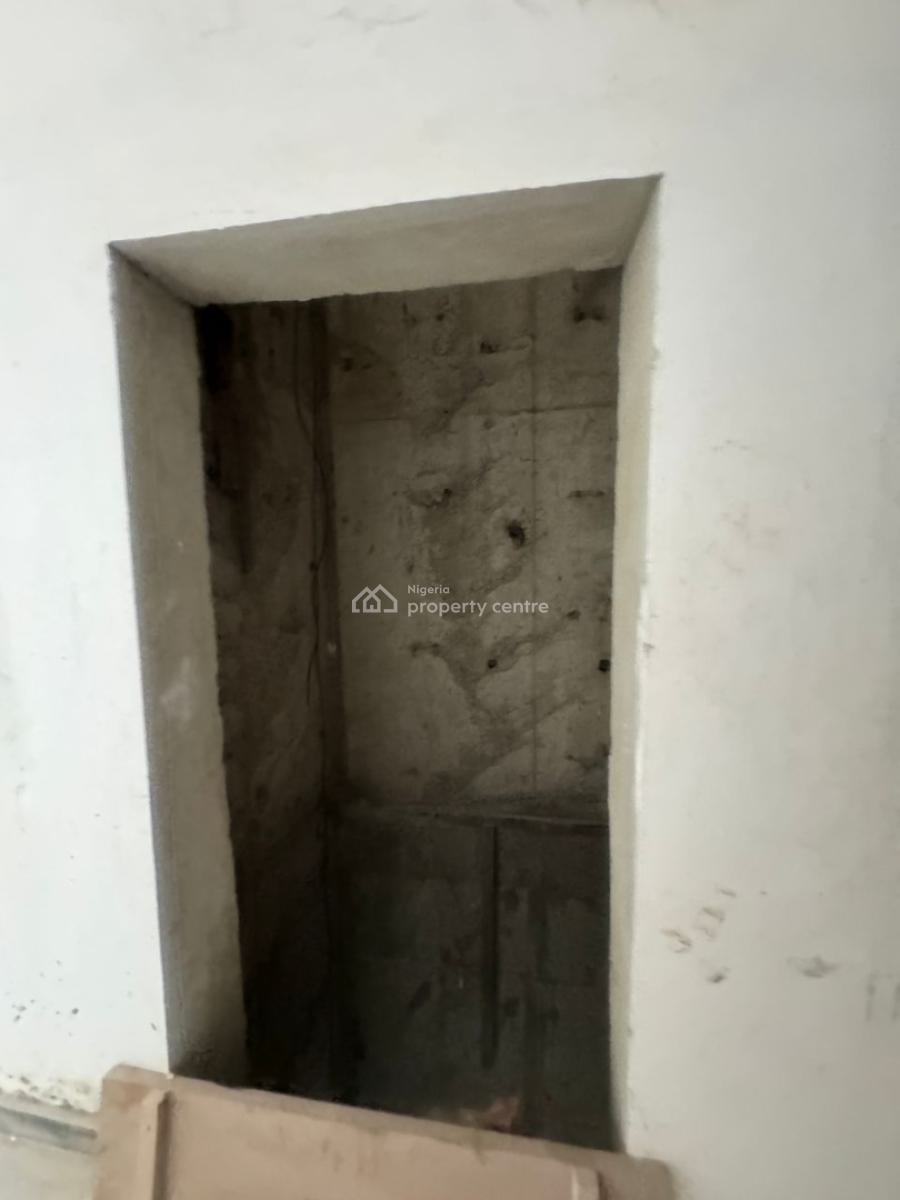 2-bedroom Apartment with Bq, Lekki Phase 1, Lekki, Lagos, Flat / Apartment for Sale
