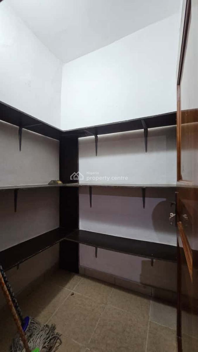 Exquisite 3 Bedroom Apartment with a Bq in Lekki Phase 1, Lekki Phase 1, Lekki, Lagos, Flat / Apartment for Rent