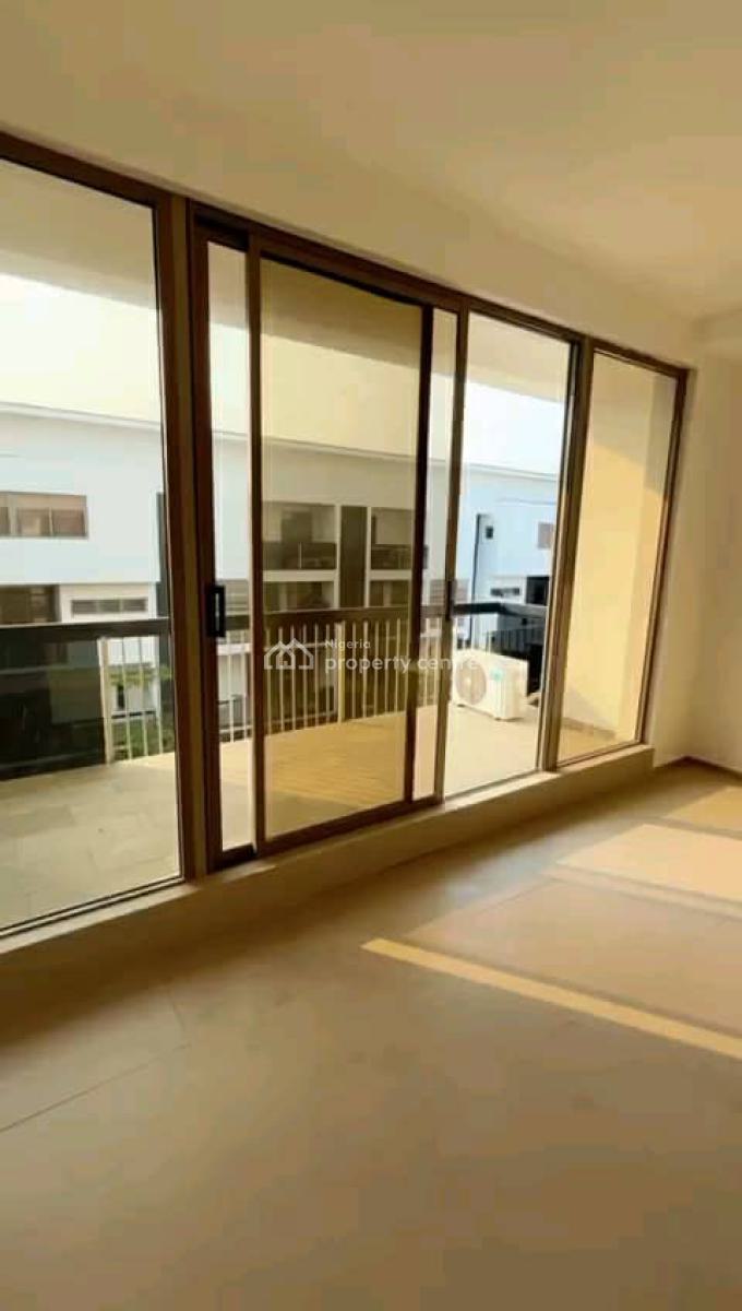 3bedroom Waterfront, Banana Island, Ikoyi, Lagos, Flat / Apartment for Rent
