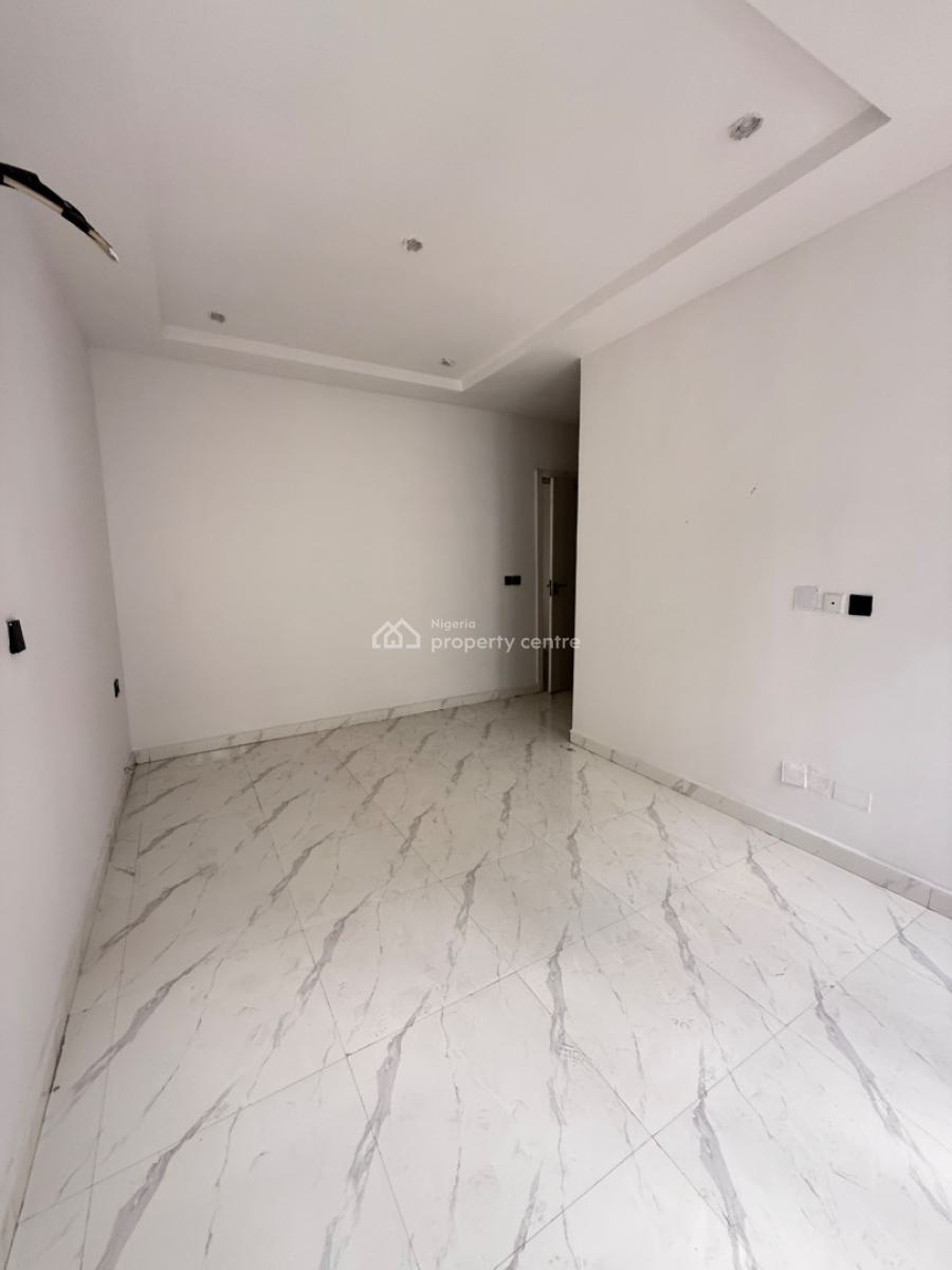 Well-built 4 Bedroom Terrace in a Gated Estate, Palace Road, Oniru, Victoria Island (vi), Lagos, Terraced Duplex for Sale