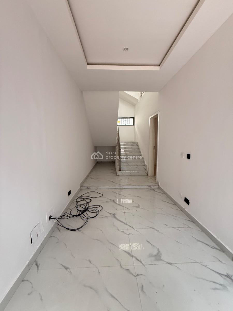 Well-built 4 Bedroom Terrace in a Gated Estate, Palace Road, Oniru, Victoria Island (vi), Lagos, Terraced Duplex for Sale