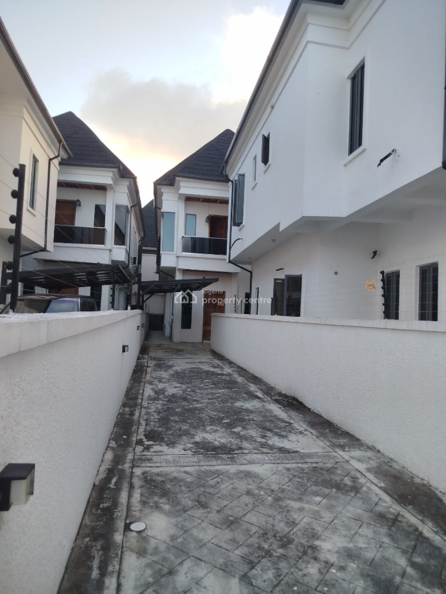 Fantastic 4 Bedroom Fully Detached Duplex with Bq, Royal Pine Estate Off Orchid Road, Lekki Expressway, Lekki, Lagos, Detached Duplex for Sale