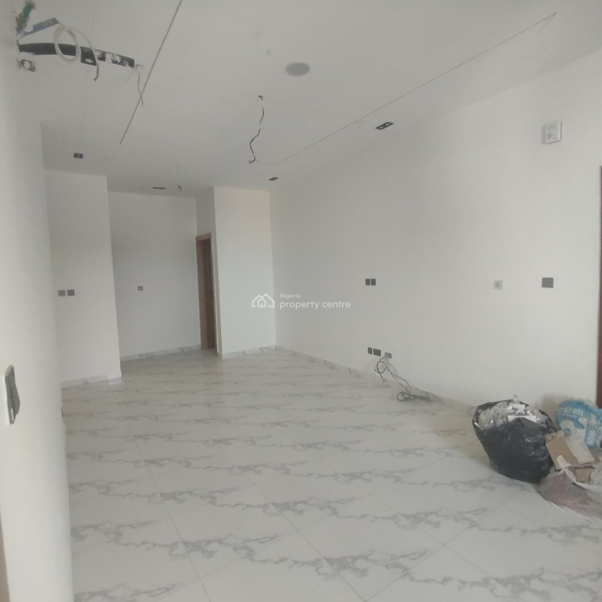 Fantastic 3 Bedroom Flat, Orchid Road Before The Roundabout, Lekki Expressway, Lekki, Lagos, Flat / Apartment for Sale