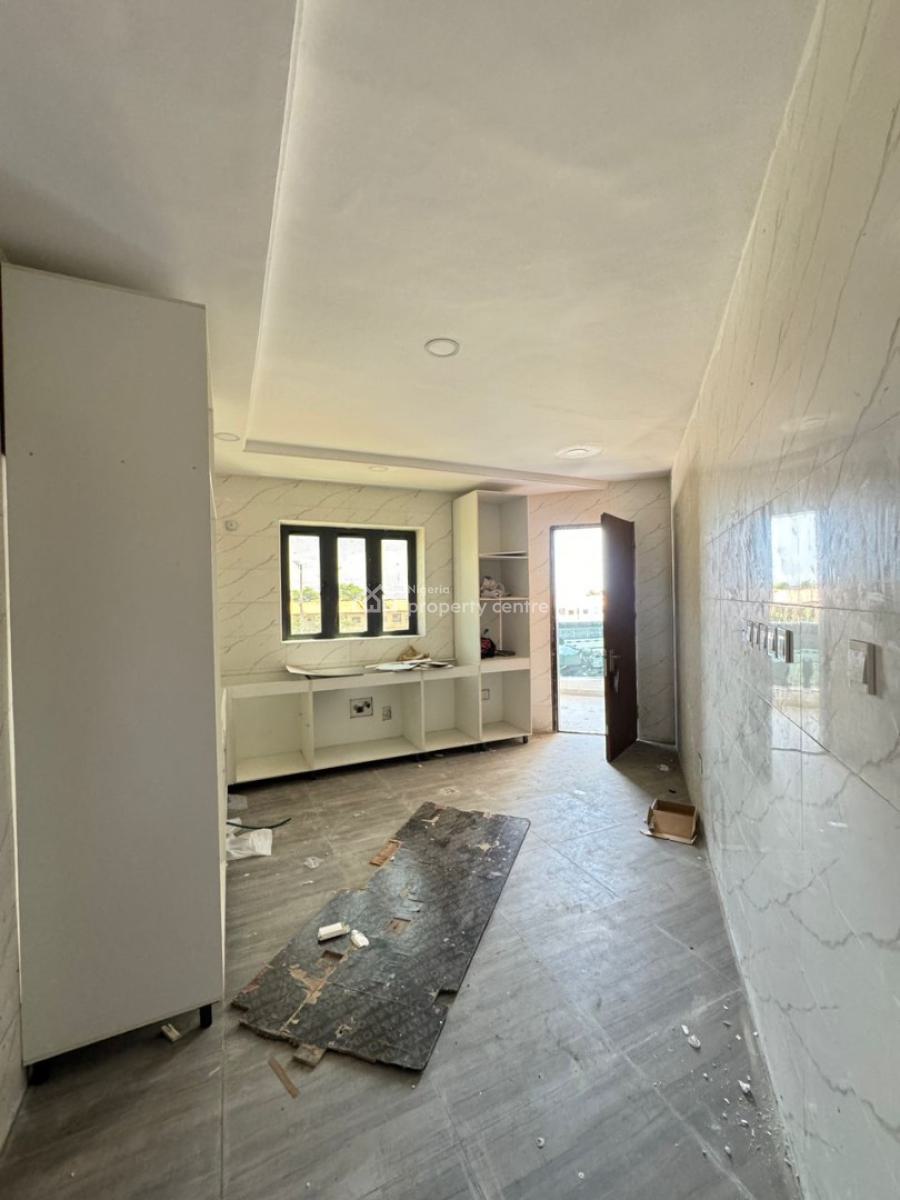 3-bedroom Apartment with Bq, Lekki Phase 1, Lekki, Lagos, Flat / Apartment for Rent