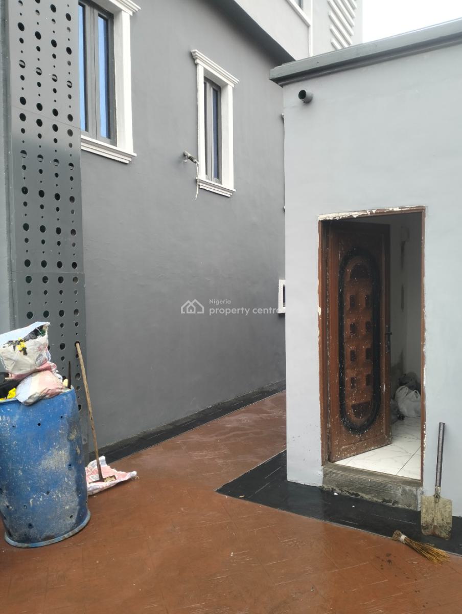 Mini Warehouses/flats at Bolade Oshodi Lagos, Balogun Street Bolade Oshodi Lagos, Oshodi, Lagos, Warehouse for Rent