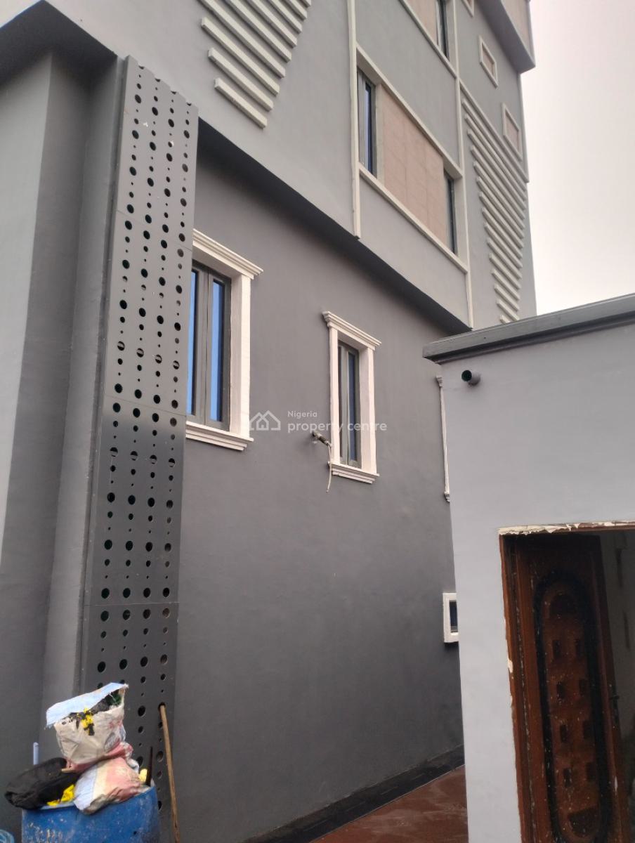 Mini Warehouses/flats at Bolade Oshodi Lagos, Balogun Street Bolade Oshodi Lagos, Oshodi, Lagos, Warehouse for Rent