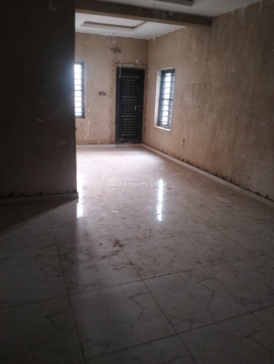 Mini Warehouses/flats at Bolade Oshodi Lagos, Balogun Street Bolade Oshodi Lagos, Oshodi, Lagos, Warehouse for Rent