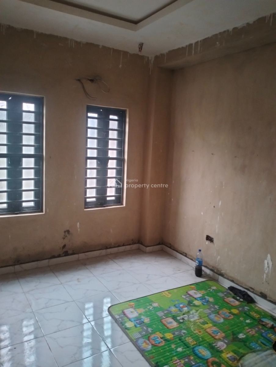 Mini Warehouses/flats at Bolade Oshodi Lagos, Balogun Street Bolade Oshodi Lagos, Oshodi, Lagos, Warehouse for Rent