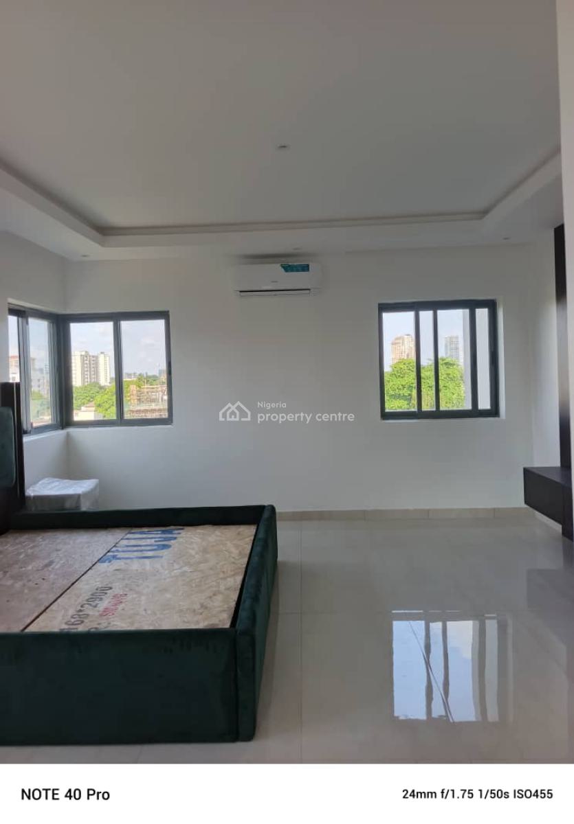 Luxury 4bedroom Maisonette with Bq,pool,gym, Elevator,cinema,etc, Onikoyi Estate on Banana Island Road, Ikoyi, Lagos, House for Sale