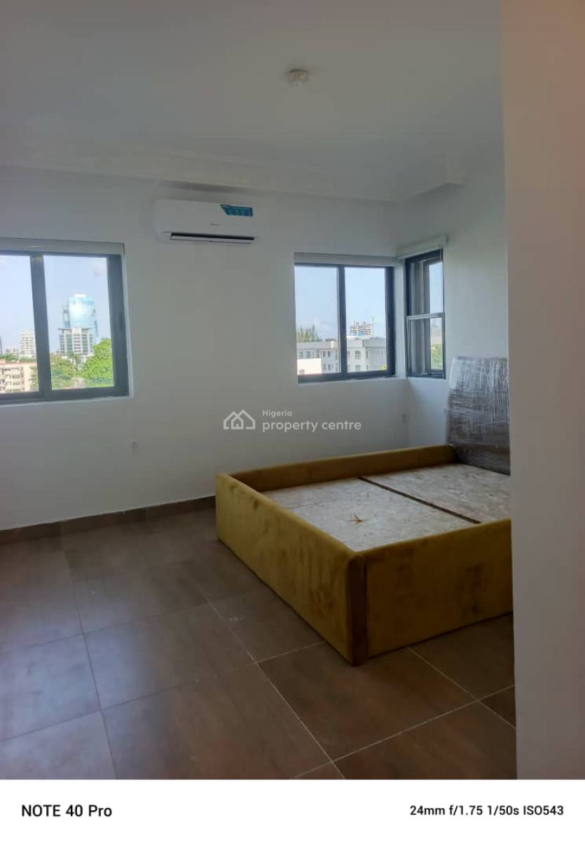 Luxury 4bedroom Maisonette with Bq,pool,gym, Elevator,cinema,etc, Onikoyi Estate on Banana Island Road, Ikoyi, Lagos, House for Sale