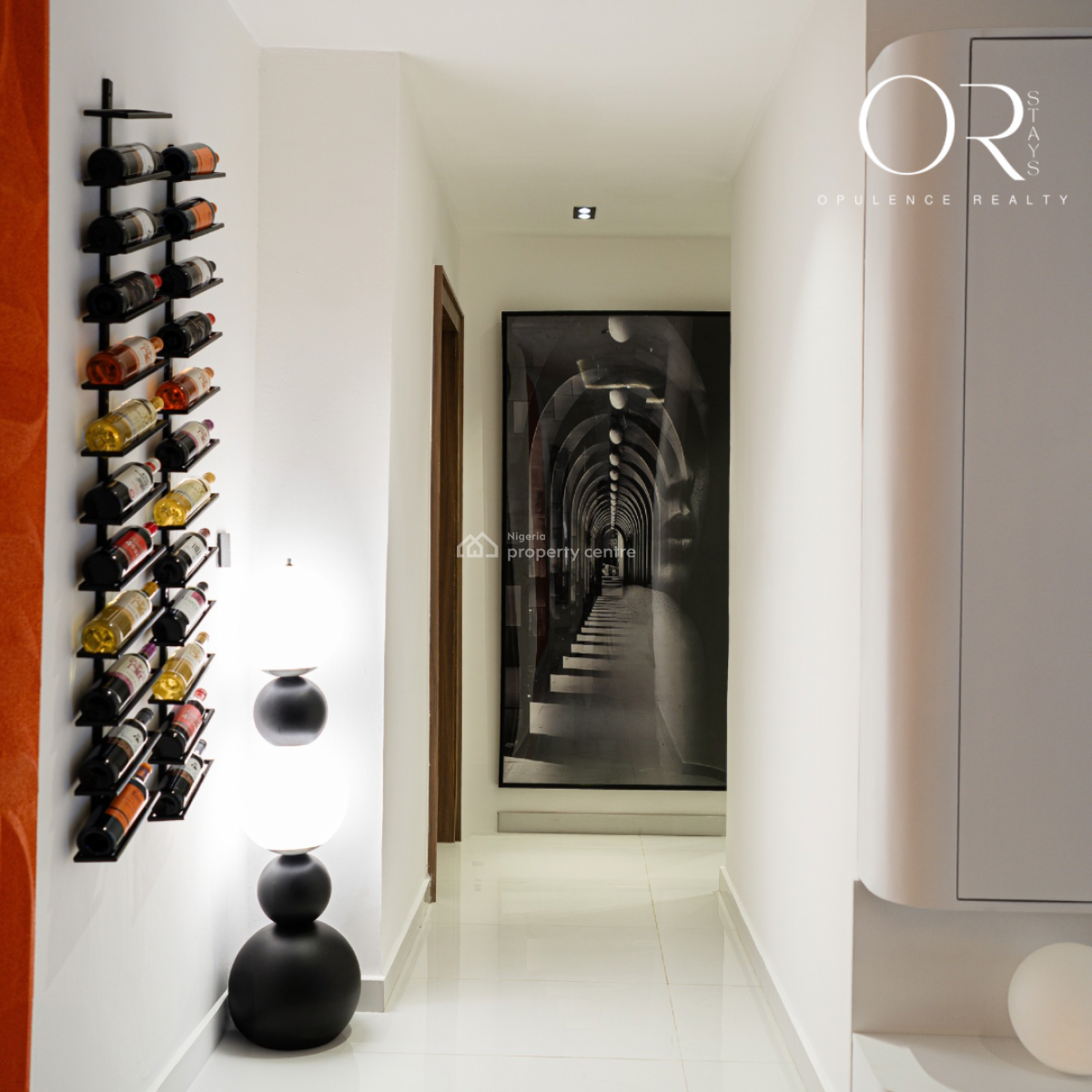 Luxury 2 Bedroom Apartment with Swimming Pool, Lekki Phase 1, Lekki, Lagos, Flat / Apartment Short Let