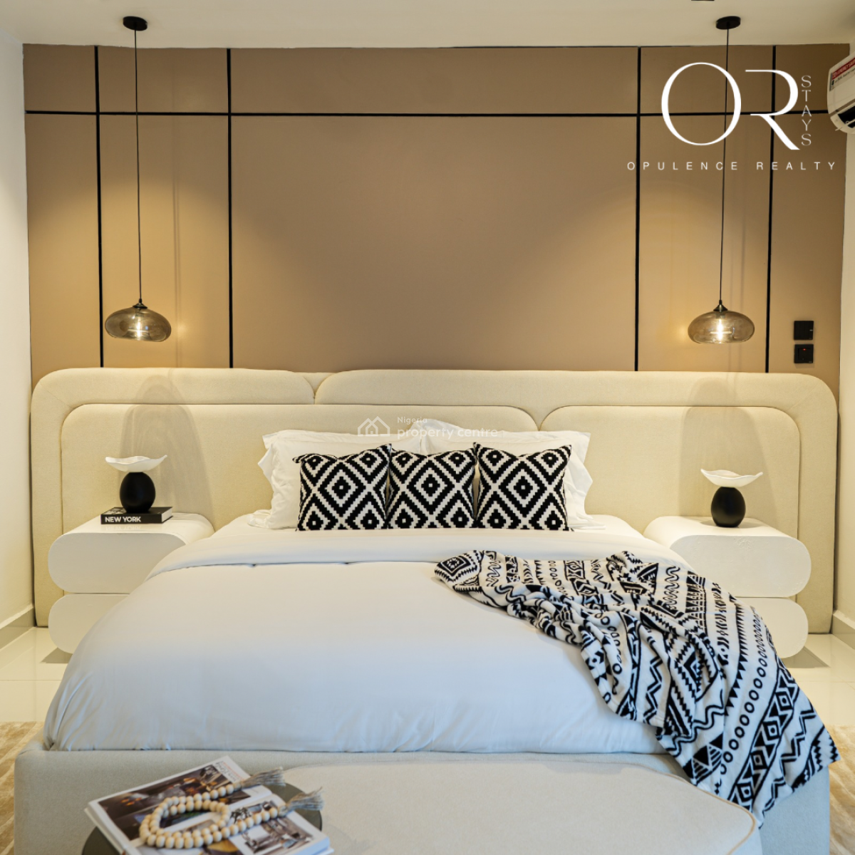 Luxury 2 Bedroom Apartment with Swimming Pool, Lekki Phase 1, Lekki, Lagos, Flat / Apartment Short Let