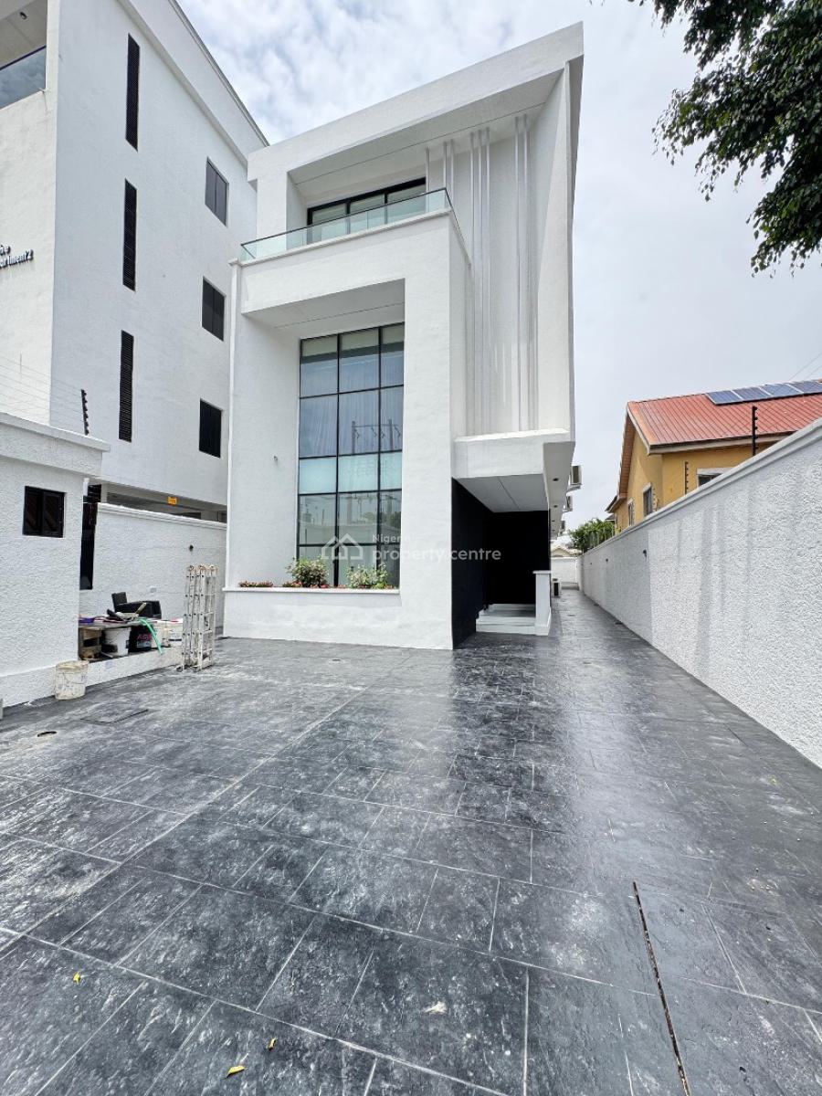 Modern 4  Bedroom Fully Detached with En-suite Rooms., Lekki Phase 1, Lekki, Lagos, Detached Duplex for Sale