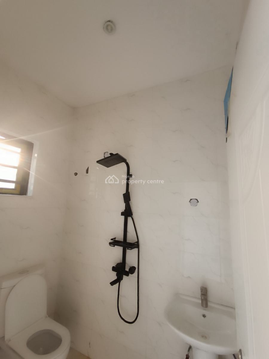 a Brand New 3 Bedroom Duplex and a Room Bq, Pepperoni, Lekki Phase 2, Lekki, Lagos, Terraced Duplex for Rent