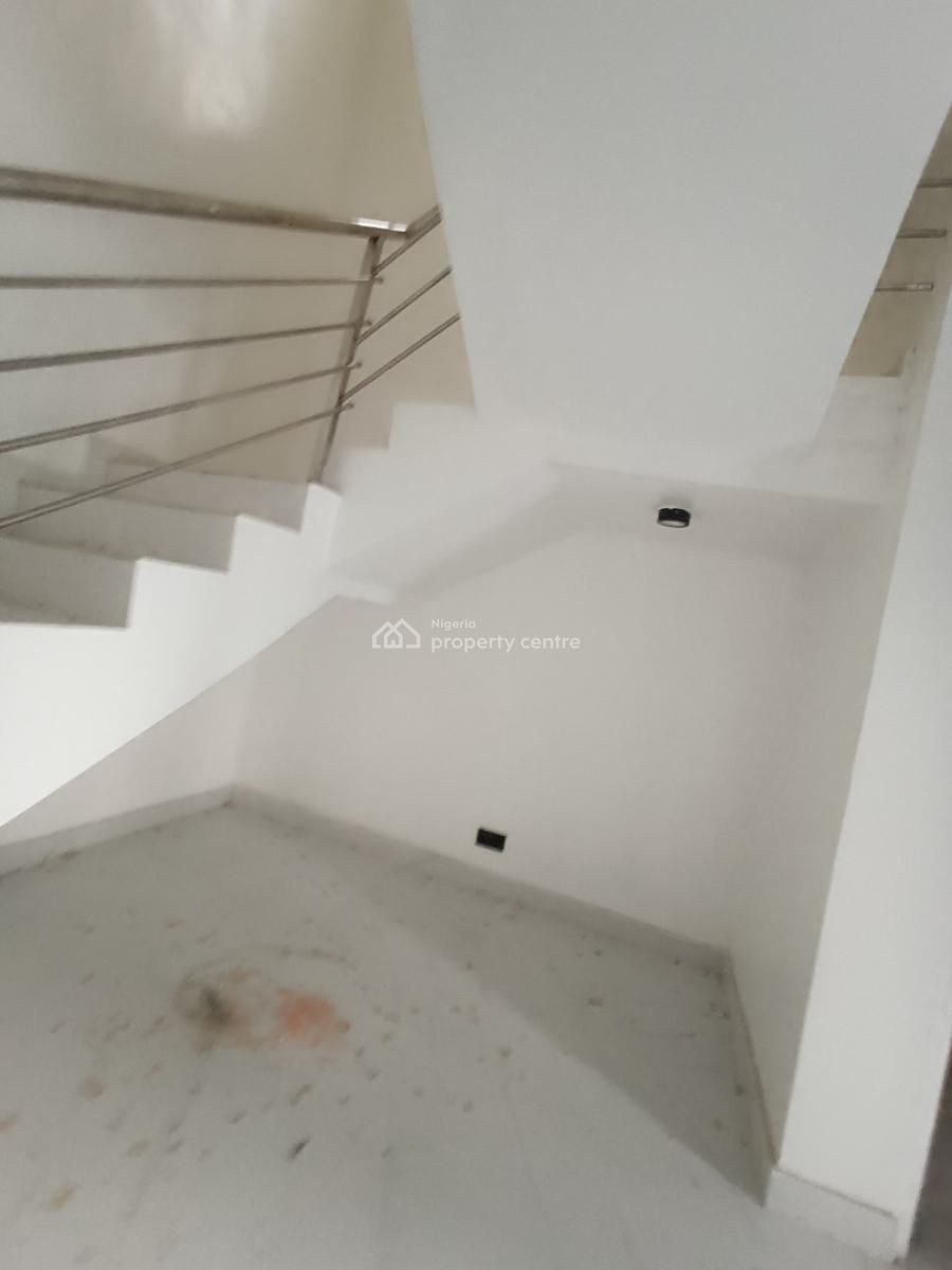 a Brand New 3 Bedroom Duplex and a Room Bq, Pepperoni, Lekki Phase 2, Lekki, Lagos, Terraced Duplex for Rent