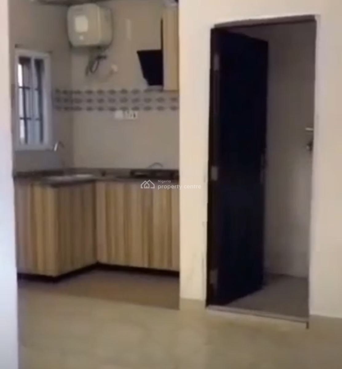 Spacious Self Contained, Tarrred Rd, Jahi Gilmore (tarrred Rd, Jahi, Abuja, Self Contain (single Rooms) for Rent