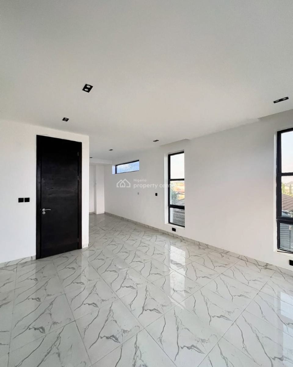 4 Bedroom Semi Duplex, Lekki Phase 1, Lekki, Lagos, Semi-detached Duplex for Rent