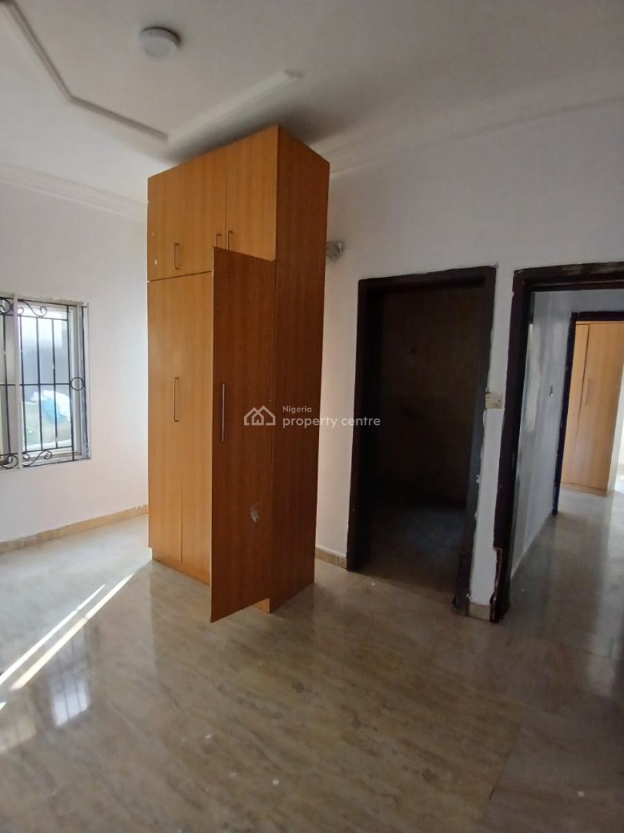 Rooms in a Shared Apartment, Greenville Estate, Badore Road, Ajah, Lagos, Flat / Apartment for Rent