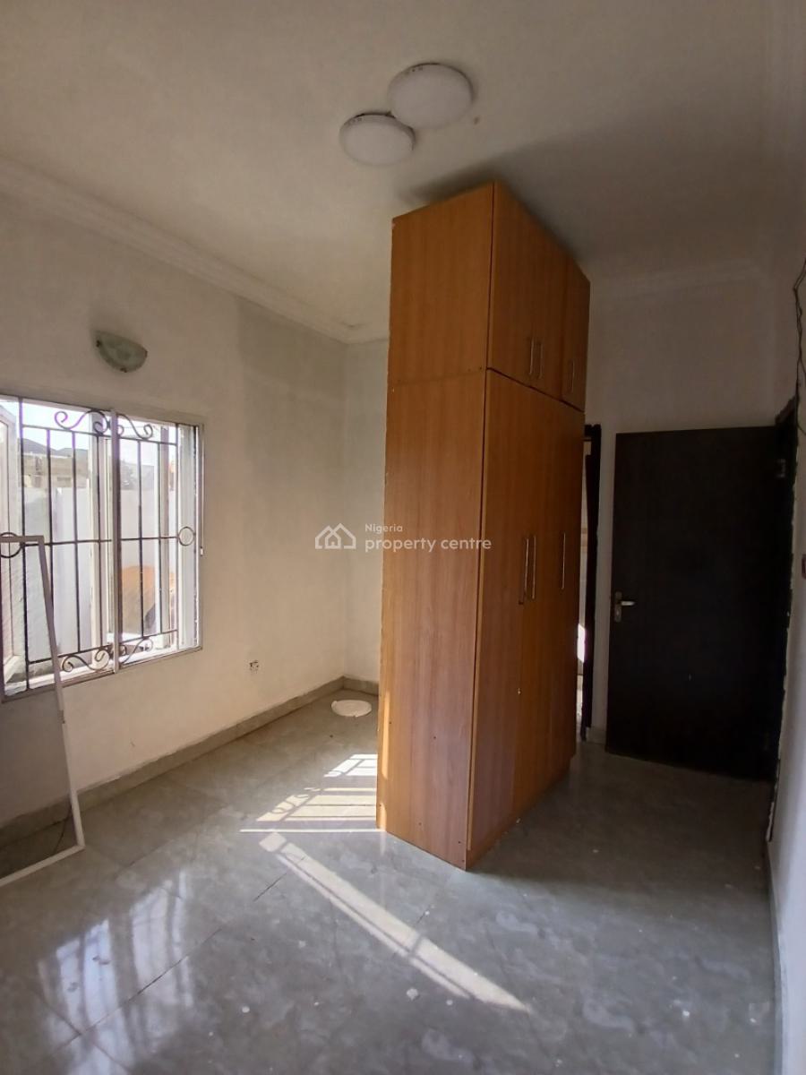 Rooms in a Shared Apartment, Greenville Estate, Badore Road, Ajah, Lagos, Flat / Apartment for Rent