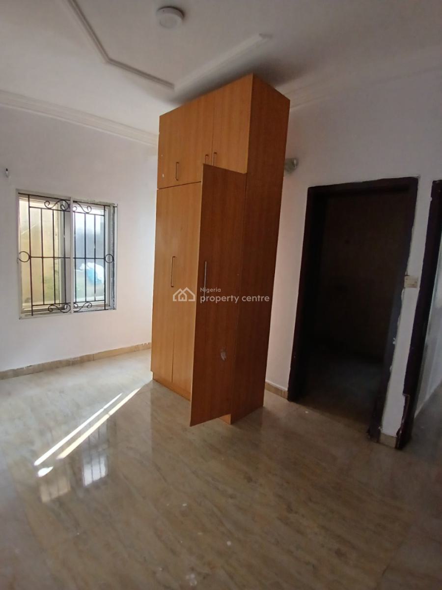 Rooms in a Shared Apartment, Greenville Estate, Badore Road, Ajah, Lagos, Flat / Apartment for Rent