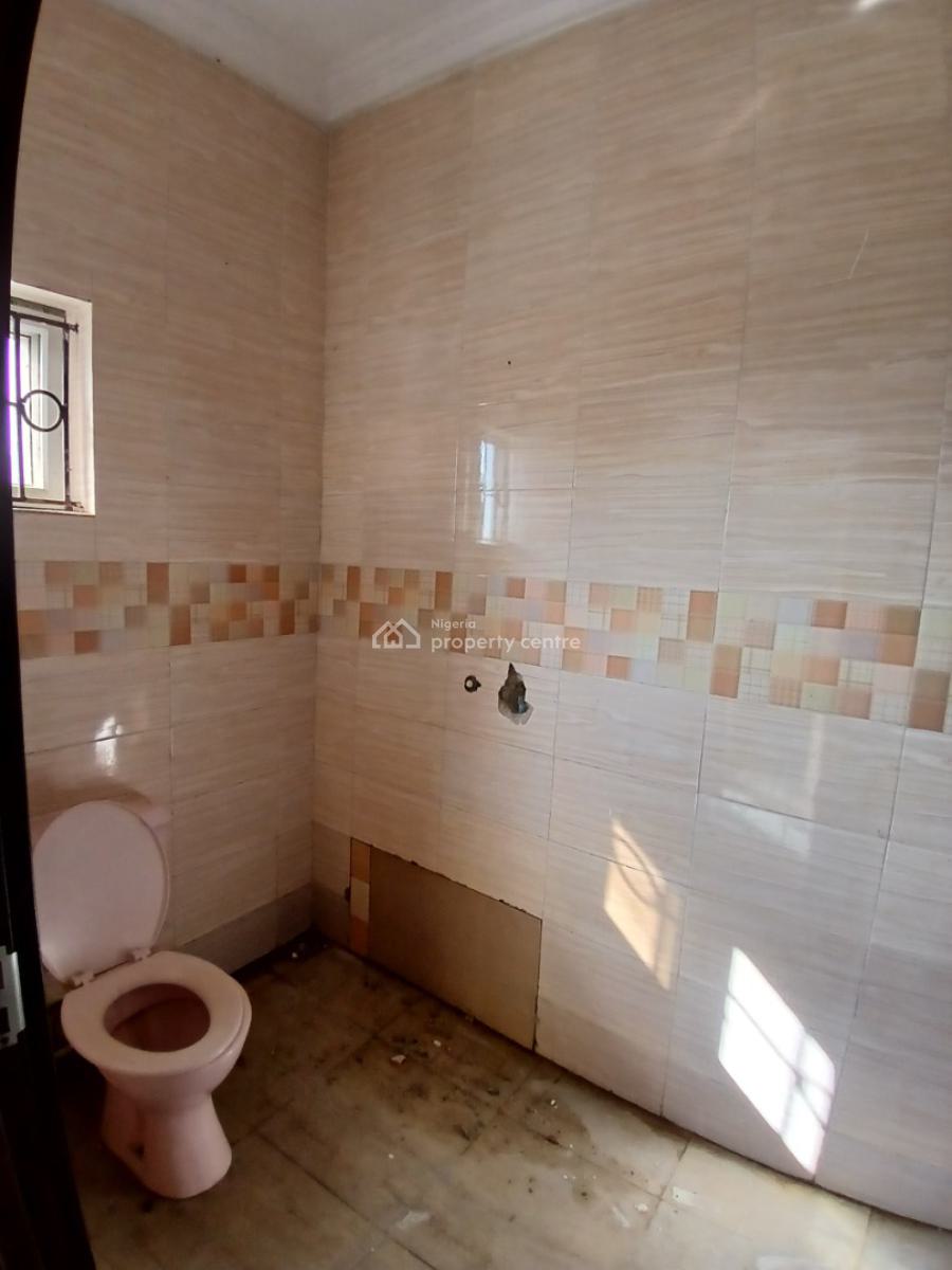 Rooms in a Shared Apartment, Greenville Estate, Badore Road, Ajah, Lagos, Flat / Apartment for Rent
