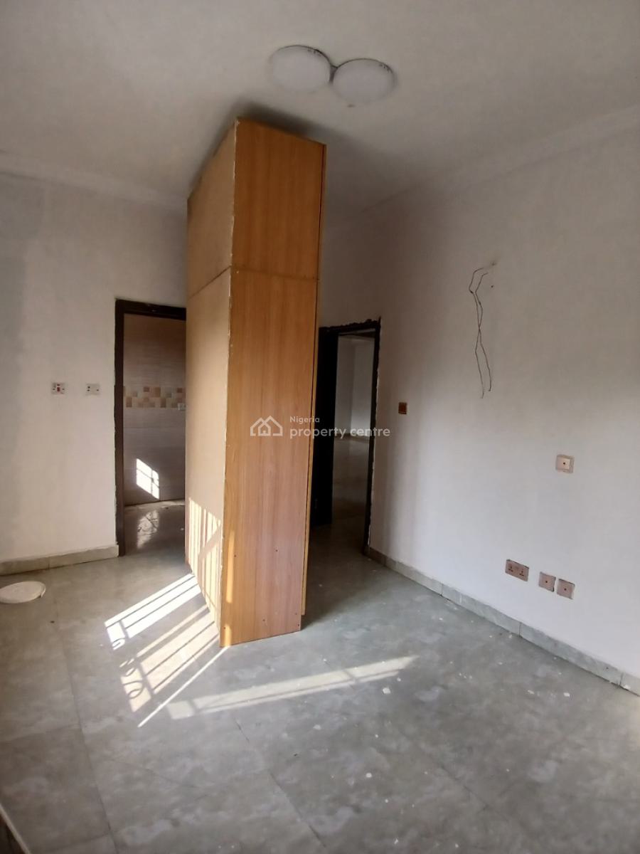 Rooms in a Shared Apartment, Greenville Estate, Badore Road, Ajah, Lagos, Flat / Apartment for Rent