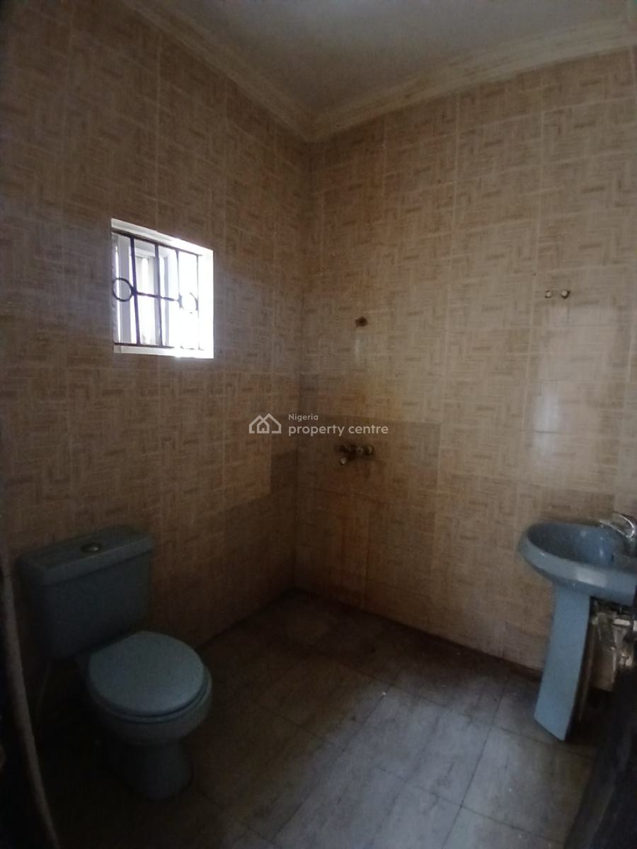 Rooms in a Shared Apartment, Greenville Estate, Badore Road, Ajah, Lagos, Flat / Apartment for Rent
