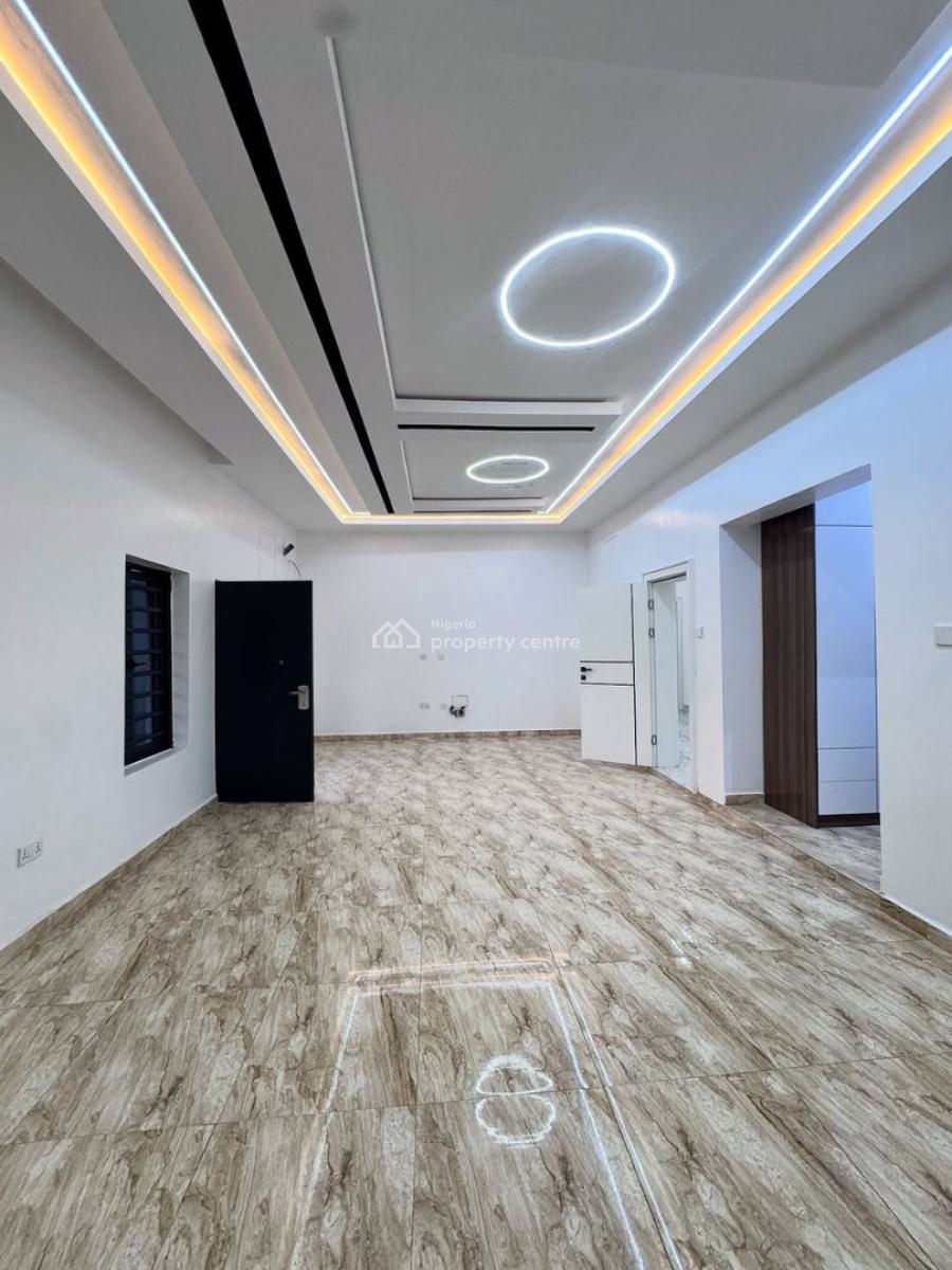 Luxury and Modern 5-bedroom Detached Duplex with 2 Rooms Bq, Dakwo, Abuja, Detached Duplex for Sale