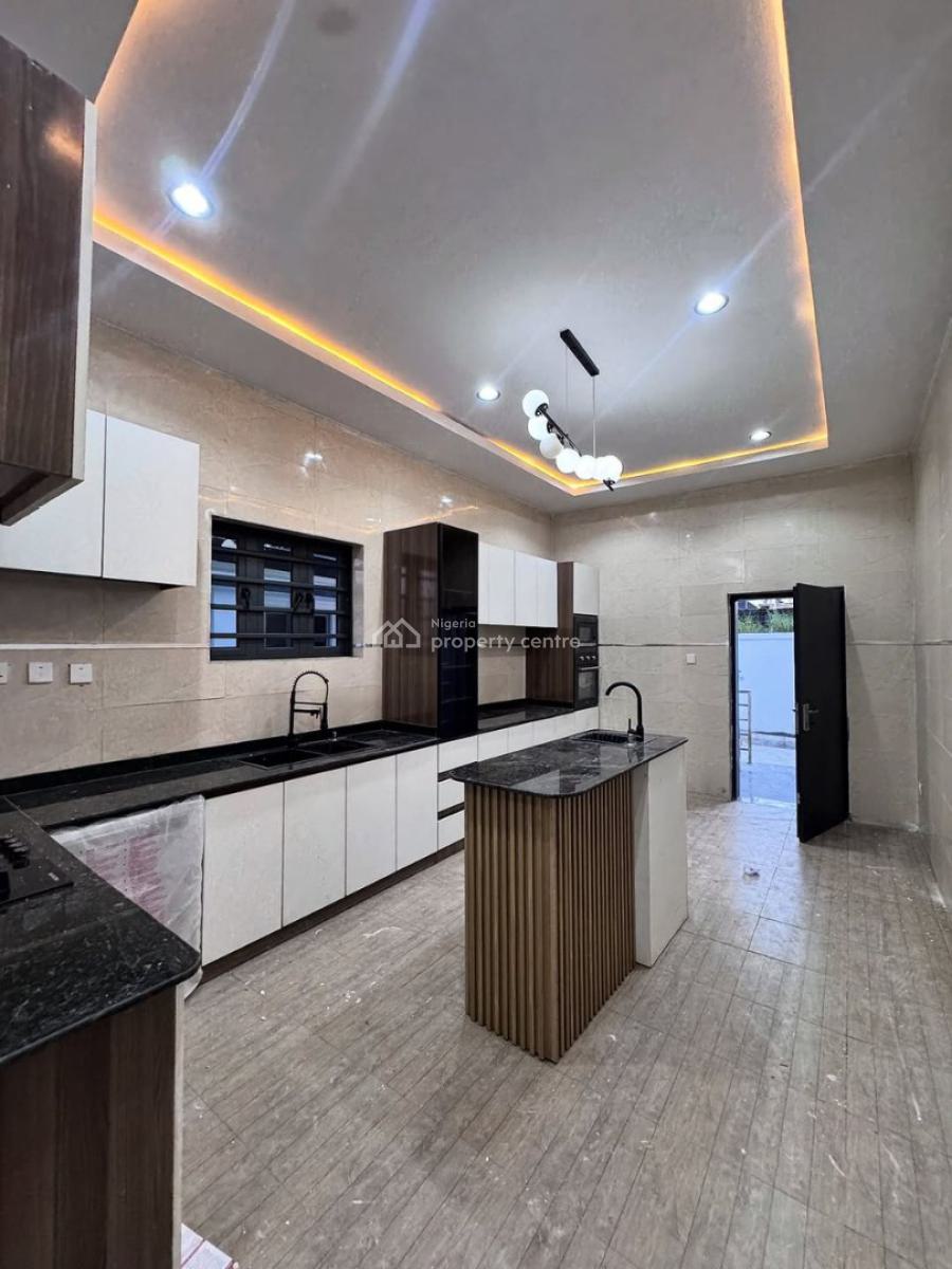 Luxury and Modern 5-bedroom Detached Duplex with 2 Rooms Bq, Dakwo, Abuja, Detached Duplex for Sale