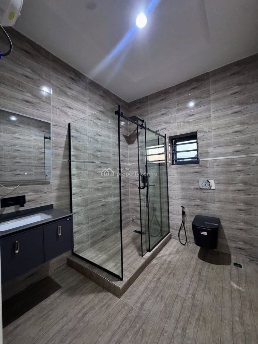 Luxury and Modern 5-bedroom Detached Duplex with 2 Rooms Bq, Dakwo, Abuja, Detached Duplex for Sale