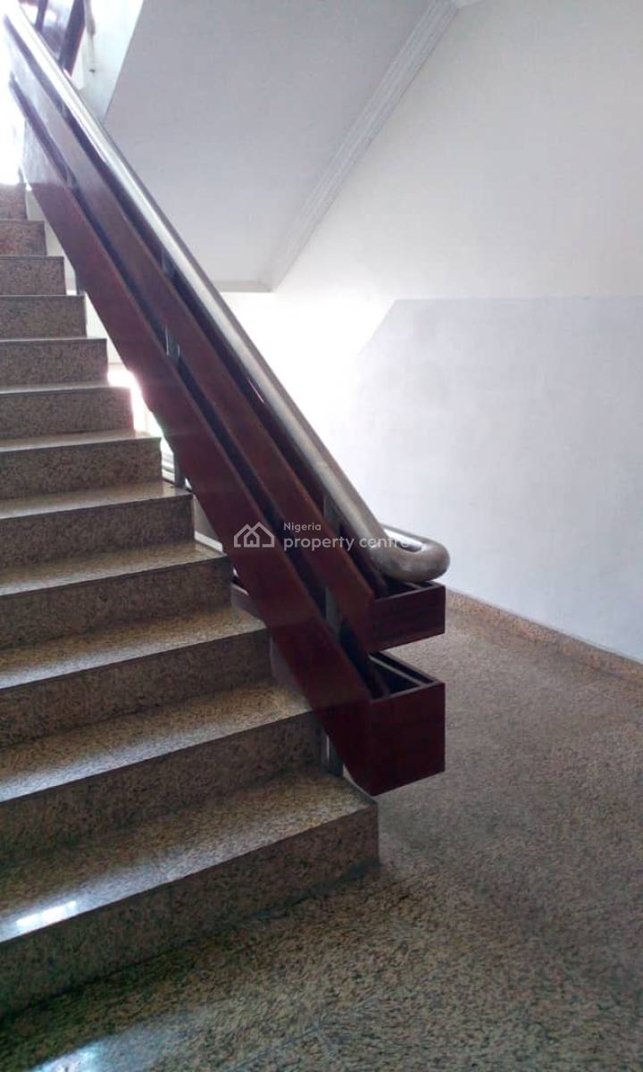 Well Maintained 2 Bedroom Apartment with a Bq & Swimming Pool, Old Ikoyi, Ikoyi, Lagos, Flat / Apartment for Rent