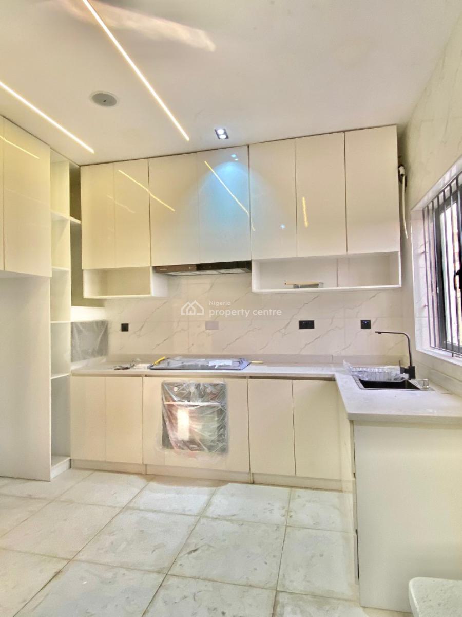 Newly Built 4 Bedroom Terrace Duplex, Lekki Phase 1, Lekki, Lagos, House for Rent