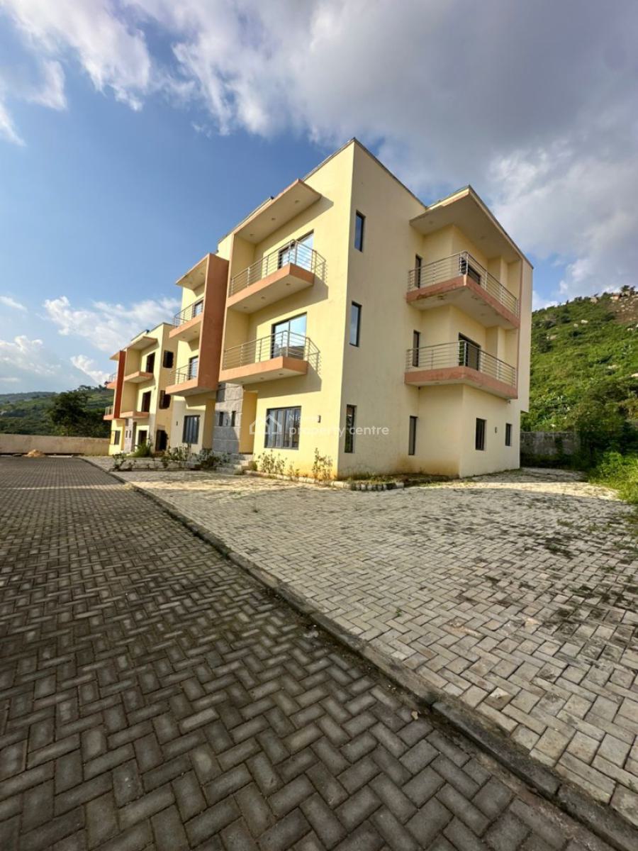Massive 5-bedroom Semi-detached Duplex with 1room Bq, Katampe Extension, Katampe, Abuja, Semi-detached Duplex for Sale