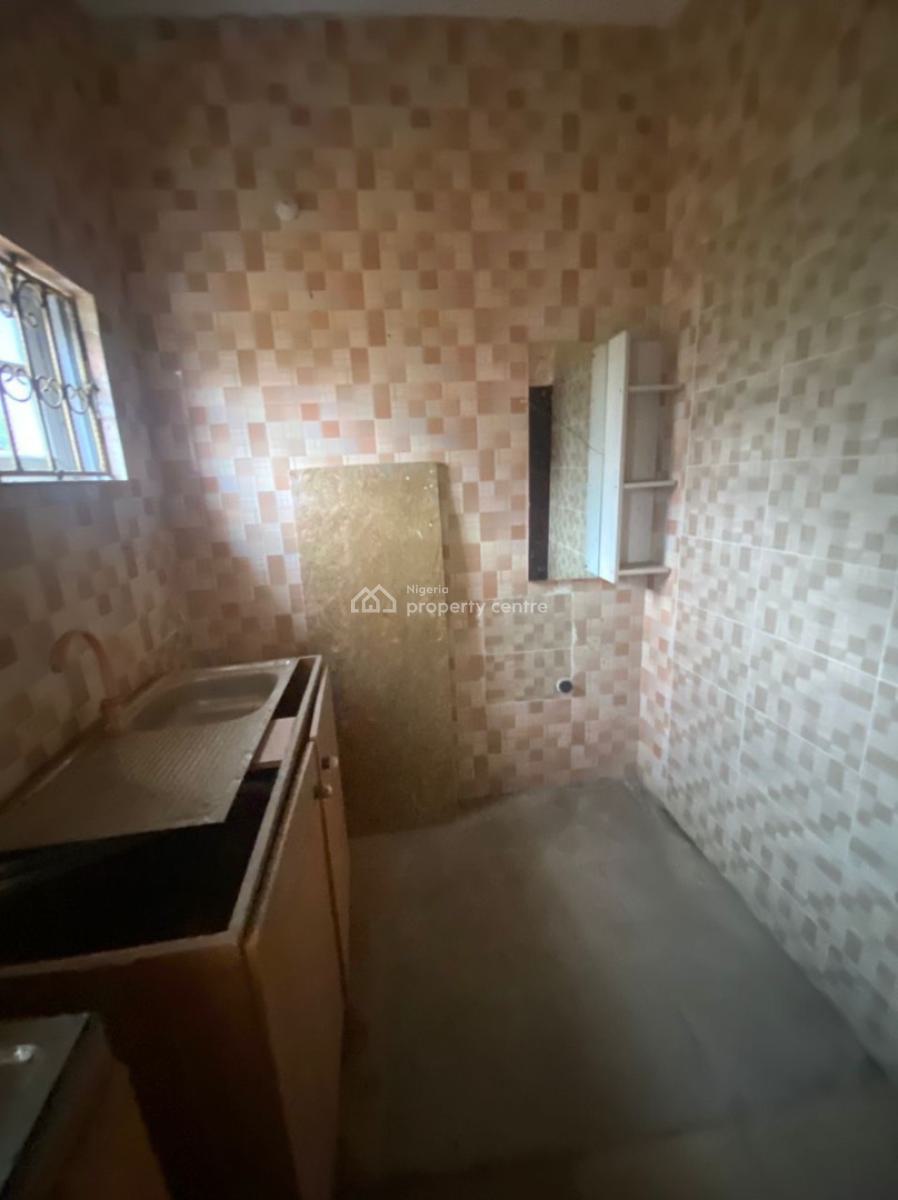 Spacious 3 Bedroom Duplex Available, Orinbawa Phase 2, Lekki Expressway, Lekki, Lagos, Flat / Apartment for Rent