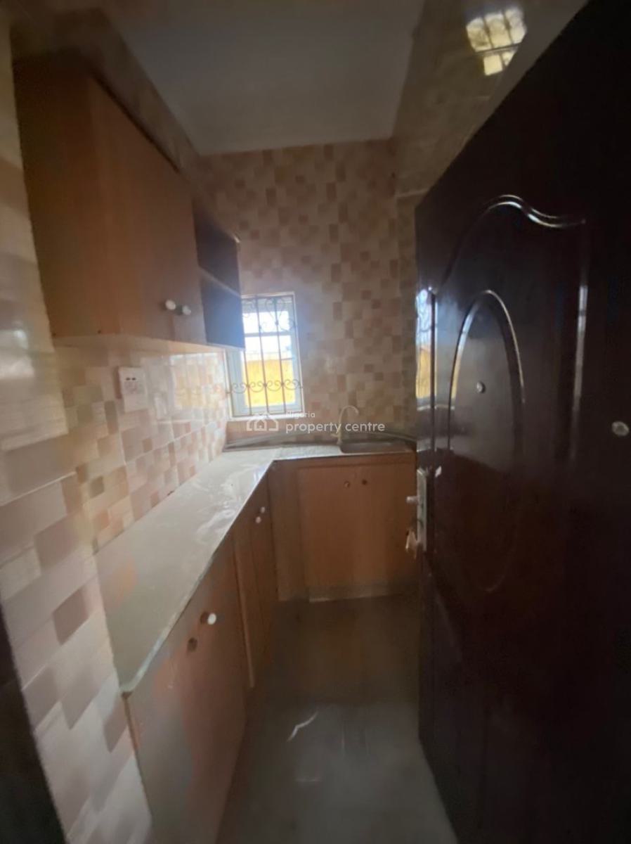 Spacious 3 Bedroom Duplex Available, Orinbawa Phase 2, Lekki Expressway, Lekki, Lagos, Flat / Apartment for Rent
