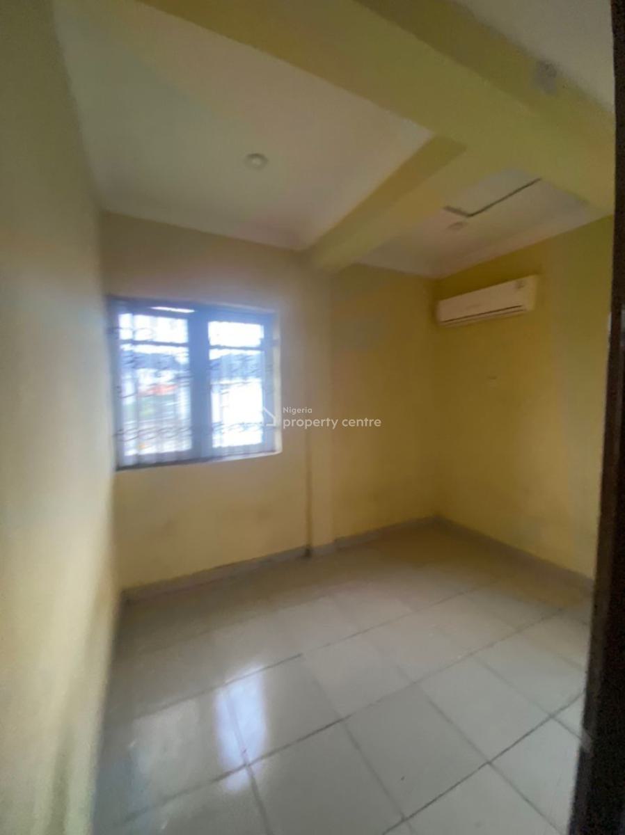 Spacious 3 Bedroom Duplex Available, Orinbawa Phase 2, Lekki Expressway, Lekki, Lagos, Flat / Apartment for Rent